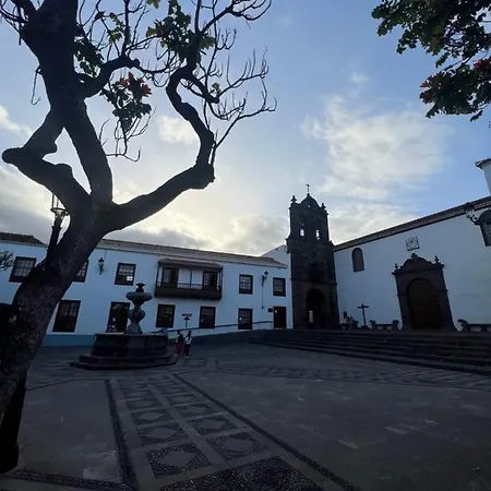 アパート Casa Emblematica Lourdes *